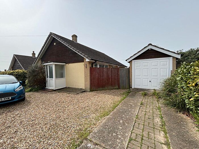 3 Bedroom Bungalow To Rent In Cleveland Drive, Fareham, PO14