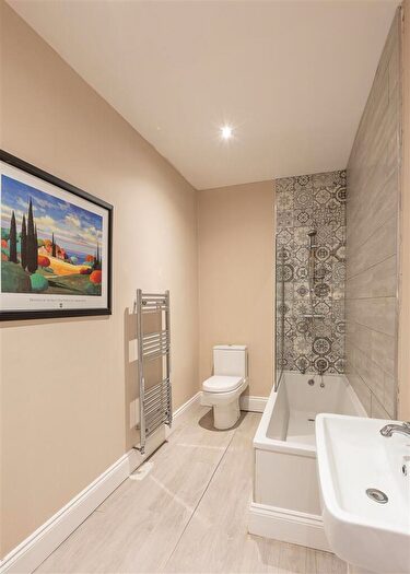 2 Bedroom Flat To Rent In Burdon Terrace, Jesmond, Newcastle Upon Tyne, NE2