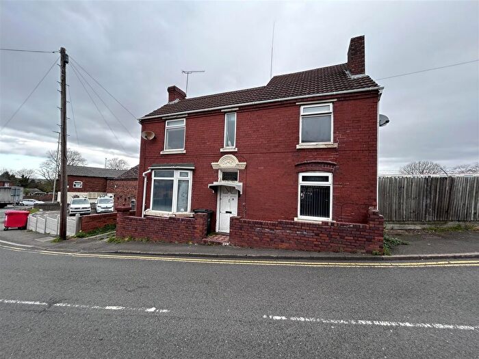 3 Bedroom Detached House For Sale In Chapel Street, Lye, DY9
