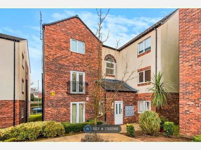 2 Bedroom Flat To Rent In Potternewton Mount, Leeds, LS7