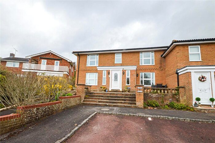 2 Bedroom Apartment To Rent In Tithe Barn Crescent, Old Town, Swindon, SN1