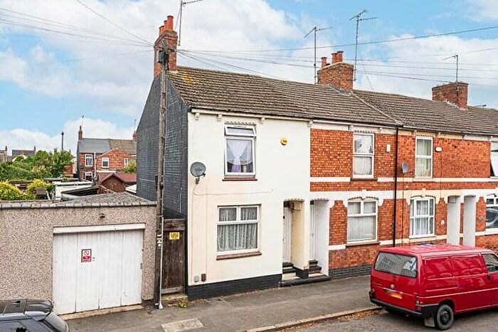 3 Bedroom House To Rent In Durban Road, Kettering, NN16