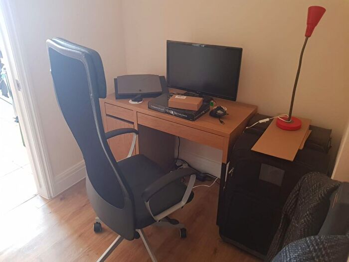 Studio To Rent In Warrington Road, Harrow, Greater London, HA1