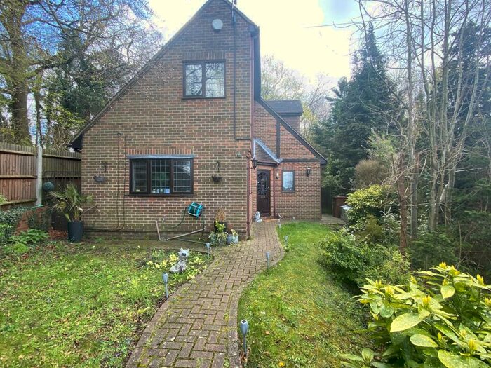 5 Bedroom Detached House To Rent In Prince Charles Avenue, Walderslade, Chatham, ME5