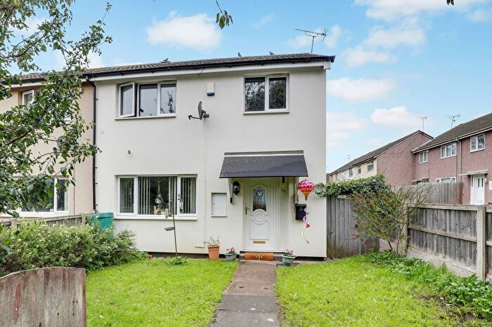 3 Bedroom End Of Terrace House For Sale In Paxton Gardens, Nottingham, NG3