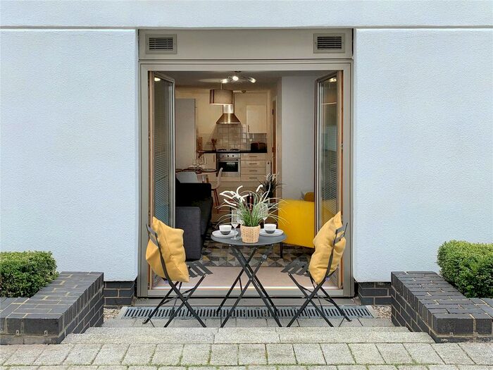 1 Bedroom Flat To Rent In Wingate Square, Clapham, London, SW4