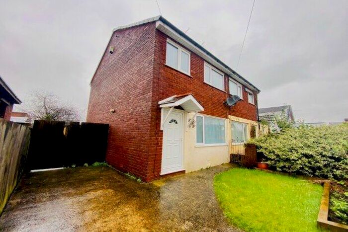 2 Bedroom Property To Rent In Arrowsmith Drive, Preston, PR5