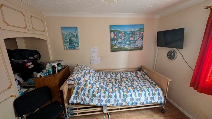 1 Bedroom Flat For Sale In Fair Oak Road, Eastleigh, SO50