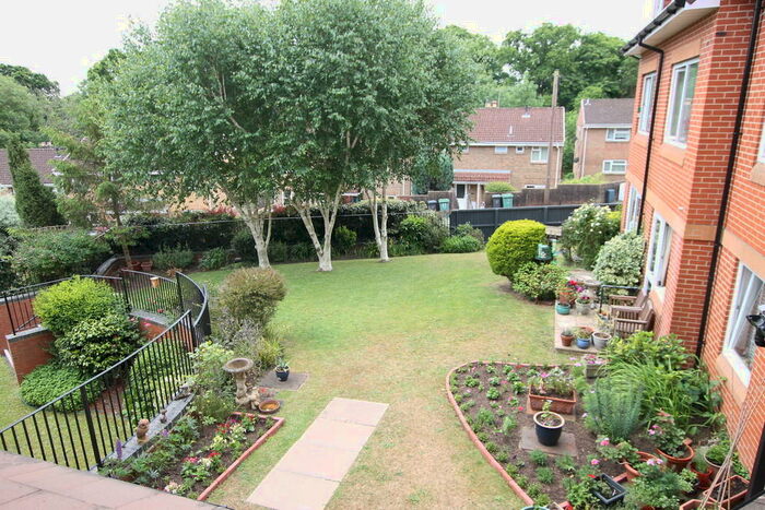 1 Bedroom Apartment To Rent In Homebray House, Wootton Bridge, PO33