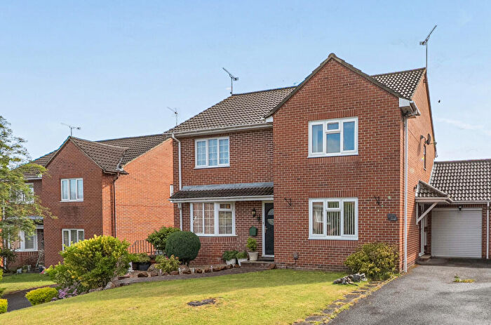 2 Bedroom Semi-Detached House For Sale In Mendip Close, Haydon Wick, Swindon, SN25