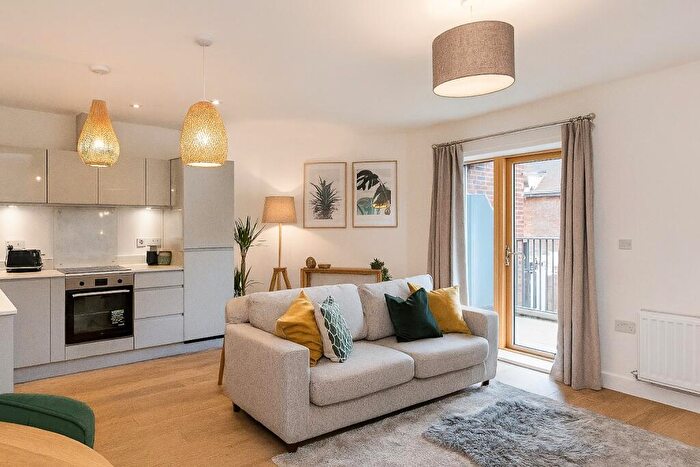 1 Bedroom Apartment For Sale In John George Apartments, Purley, CR8