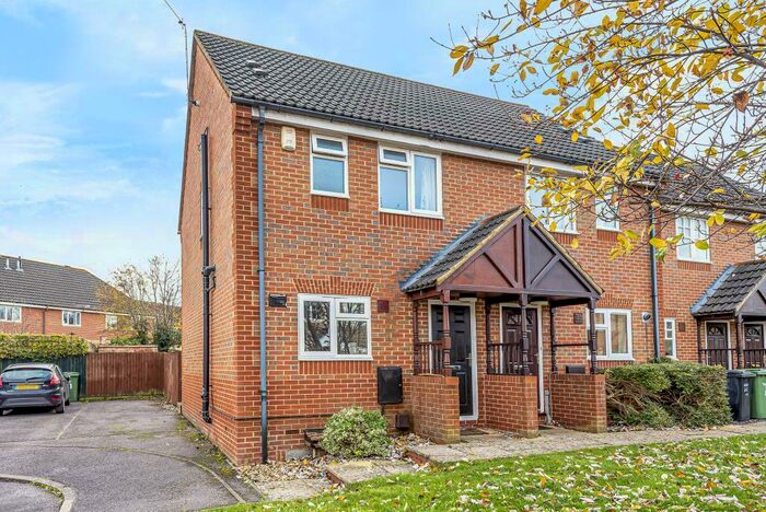 2 Bedroom End Of Terrace House To Rent In Didcot, Oxfordshire, OX11