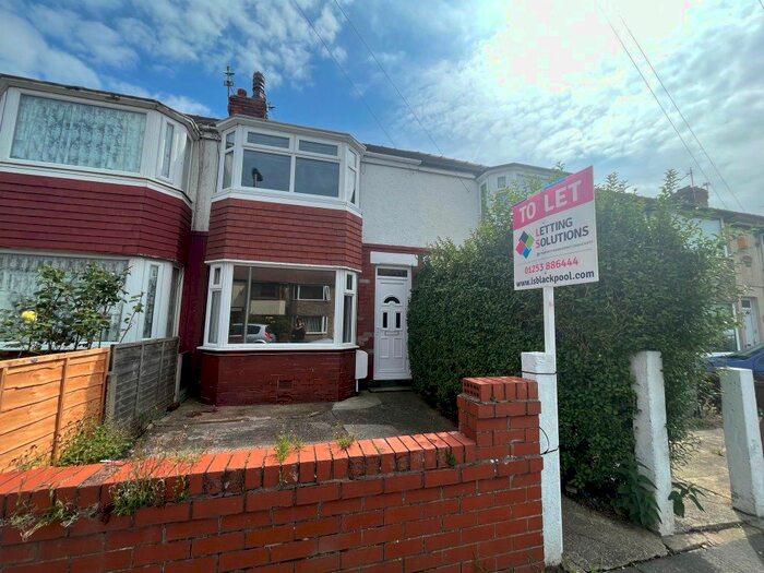 3 Bedroom Property To Rent In Westbank Avenue, Blackpool, Lancashire, FY4