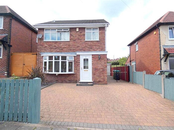 3 Bedroom Detached House For Sale In Garnon Street, Mansfield, Nottinghamshire, NG18