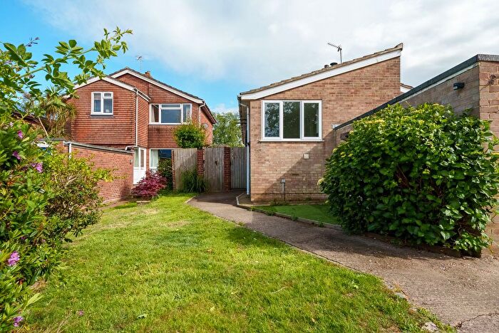 3 Bedroom Detached Bungalow For Sale In Farmland Way, Hailsham, BN27