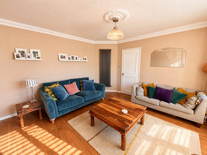 2 Bedroom House For Sale In Abbots Road, Edgware, HA8