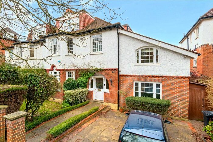 5 Bedroom Semi-Detached House To Rent In Hollycroft Avenue, London, NW3