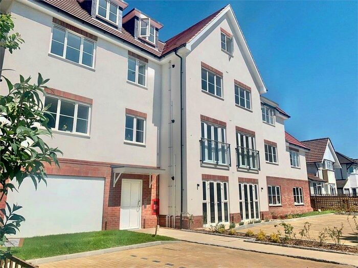 1 Bedroom Apartment To Rent In Bathurst Walk, Richings Park, SL0