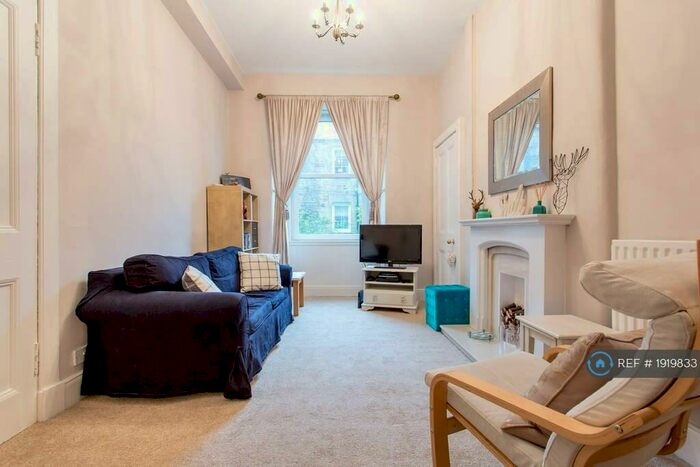 1 Bedroom Flat To Rent In Dean Park Street, Edinburgh, EH4