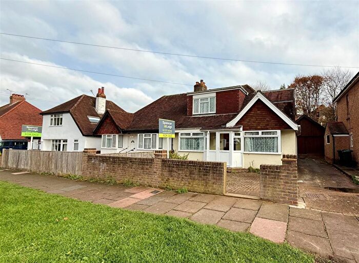 3 Bedroom Semi Detached House For Sale In Warmdene Road, Patcham, Brighton, BN1