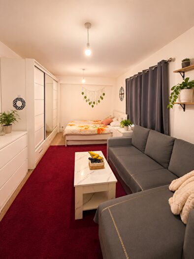 2 Bedroom Flat For Sale In Studley Road, London, E7