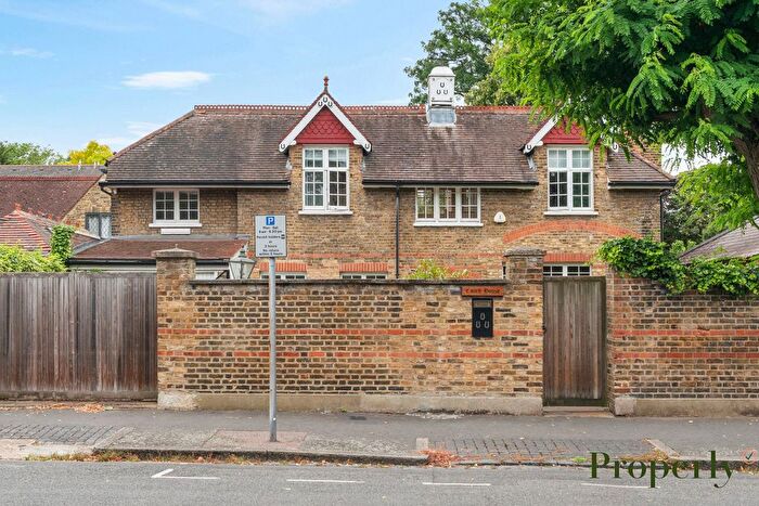 5 Bedroom Detached House To Rent In Hardy Road, London, SE3