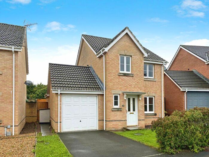 3 Bedroom House To Rent In Chestnut Bush, Broadlands, Bridgend, CF31