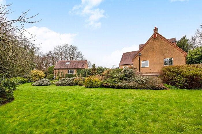 4 Bedroom Detached House To Rent In Crowell Hill, Chinnor, Oxfordshire, OX39