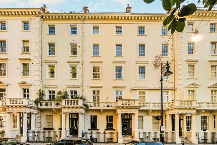 3 Bedroom Flat For Sale In Eccleston Square, Pimlico, SW1V