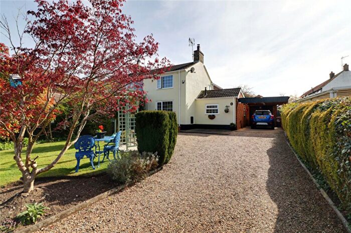 2 Bedroom Semi-Detached House For Sale In St. Barnabas Road, Barnetby, Lincolnshire, DN38