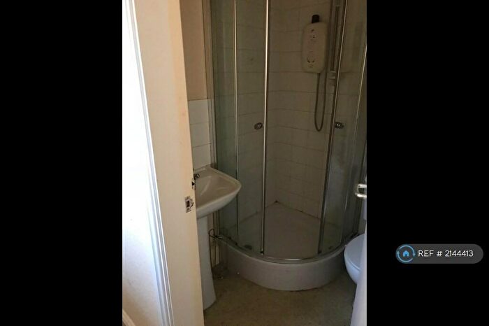 1 Bedroom Flat To Rent In Colwyn Bay, Colwyn Bay, LL29