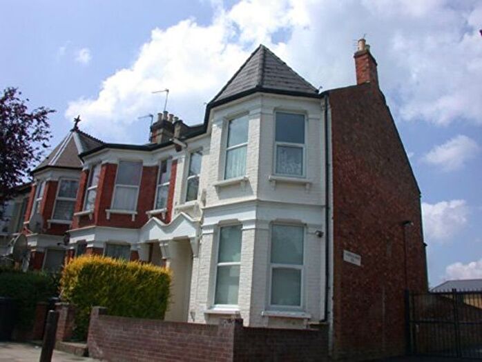 1 Bedroom Flat To Rent In Marlborough Road, London, N22