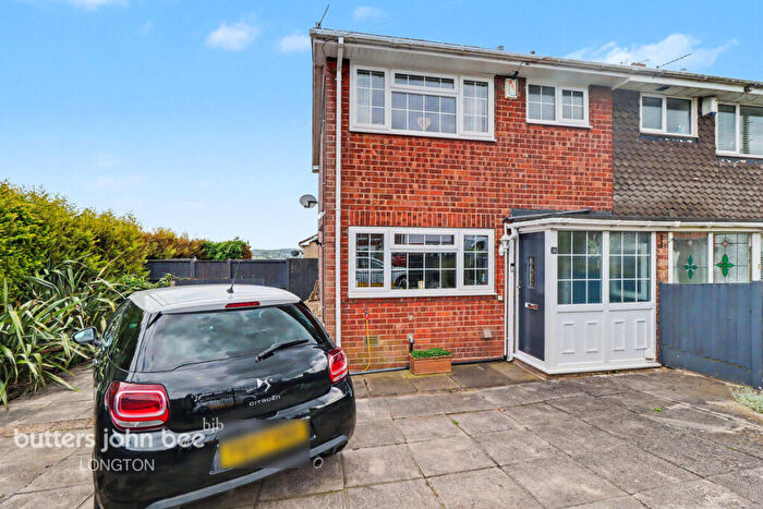 3 Bedroom Semi-Detached House For Sale In Newmount Road, Stoke-On-Trent, ST4