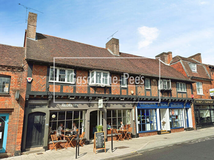 3 Bedroom Maisonette To Rent In Downing Street, GU9