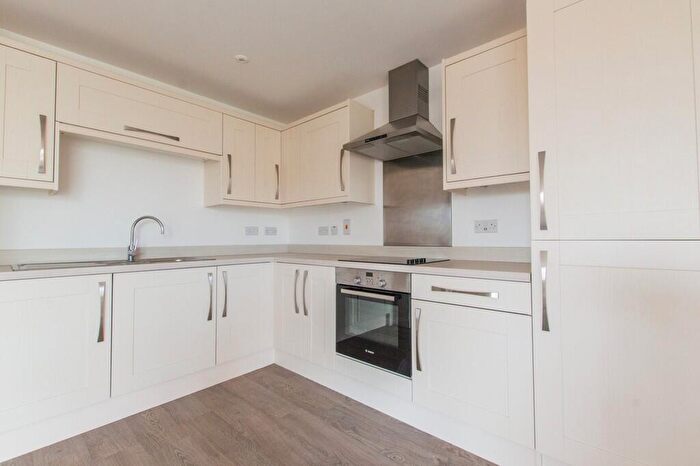 2 Bedroom Apartment To Rent In Dauntsey House, Bentham Close, Swindon, SN5