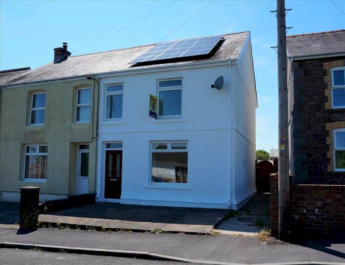 3 Bedroom Semi Detached House For Sale In Heol-Yr-Ysgol, Cefneithin, Llanelli, SA14