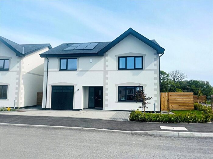 3 Bedroom Detached House For Sale In Cae Bodlondeb, Chwilog, Pwllheli, Gwynedd, LL53