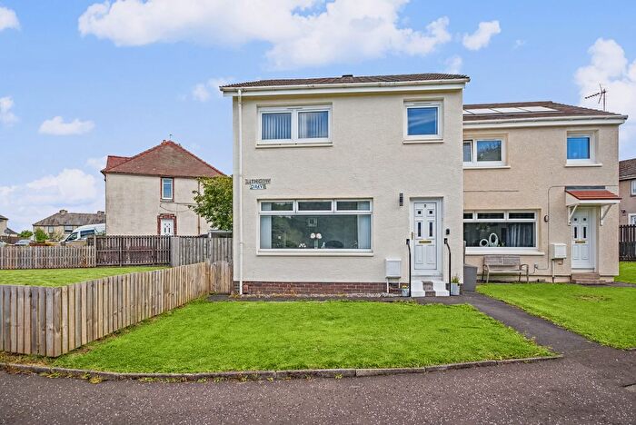 3 Bedroom Semi Detached House For Sale In Lithgow Drive, Cleland, Motherwell, ML1