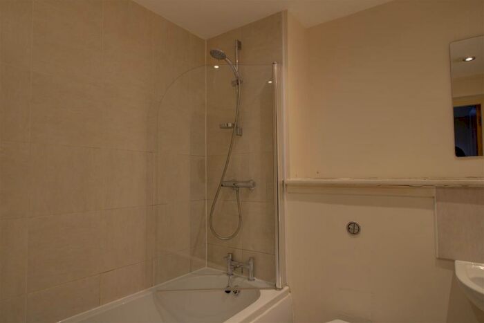 2 Bedroom Apartment To Rent In Pall Mall, Liverpool, L3