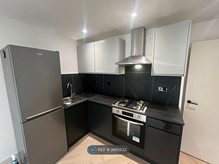 2 Bedroom Flat To Rent In Kilburn High Road, London, NW6