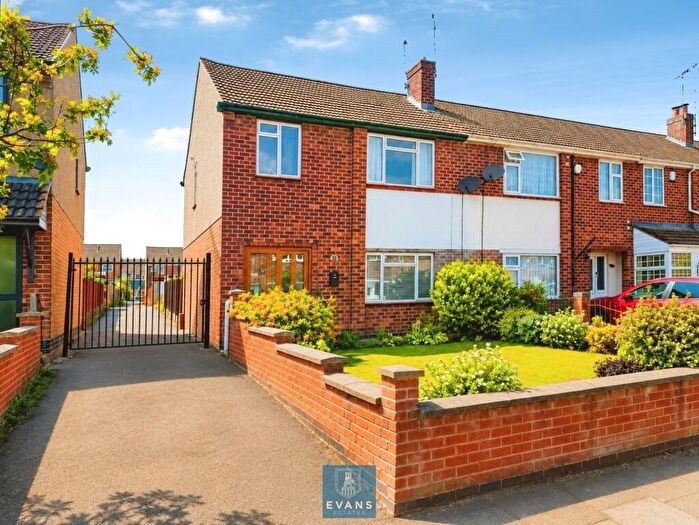 3 Bedroom End Of Terrace House For Sale In Greycoat Road, Whitmore Park, Coventry, CV6