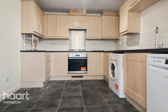 4 Bedroom Terraced House To Rent In Ulysses Road, Swindon, SN25