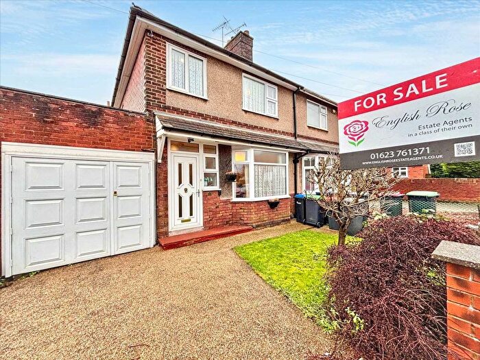 3 Bedroom Semi-Detached House For Sale In Orchard Road, Kirkby, NG17