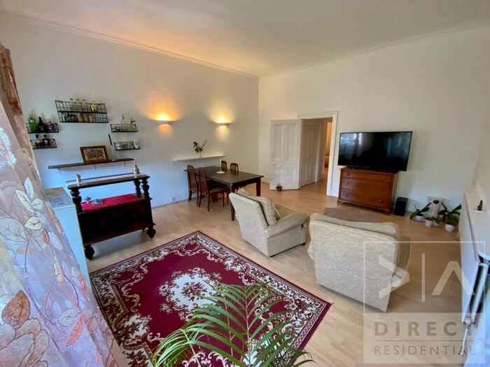 2 Bedroom Flat To Rent In Redcliffe Gardens, London, SW10