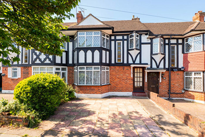 3 Bedroom Terraced House For Sale In Seymour Avenue, Morden, SM4