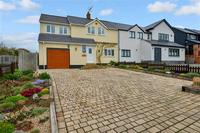 3 Bedroom Semi-Detached House For Sale In Epping Road, Toot Hill, Ongar, Essex, CM5
