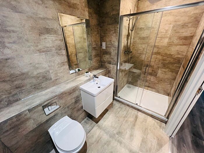 1 Bedroom Flat To Rent In West Street, Maidenhead, SL6