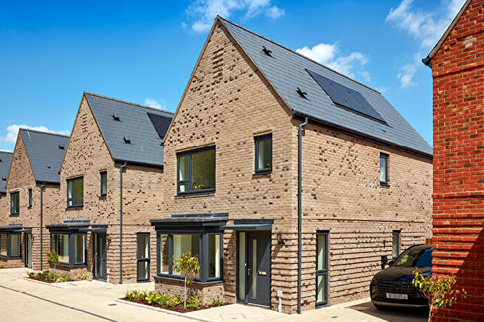 3 Bedroom Detached House For Sale In Kilburn Place, Didcot, Oxfordshire, OX11