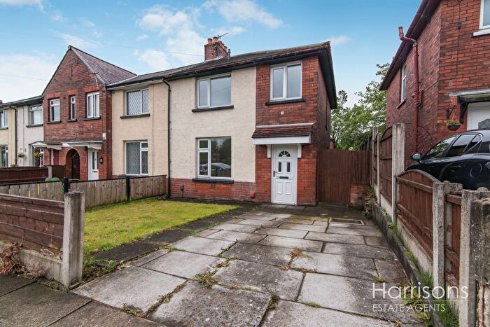 3 Bedroom Semi-Detached House To Rent In Glaisdale Street, Tonge Moor, Bolton, Lancashire., BL2