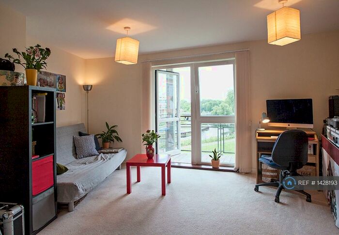 1 Bedroom Flat To Rent In Harry Zeital Way, London, E5